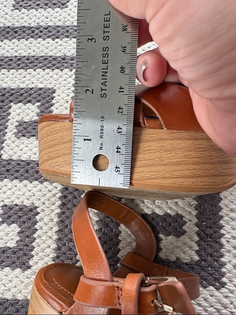 Zara Tan Leather Woven Ankle-Strap Sandals - Picture 4 of 6